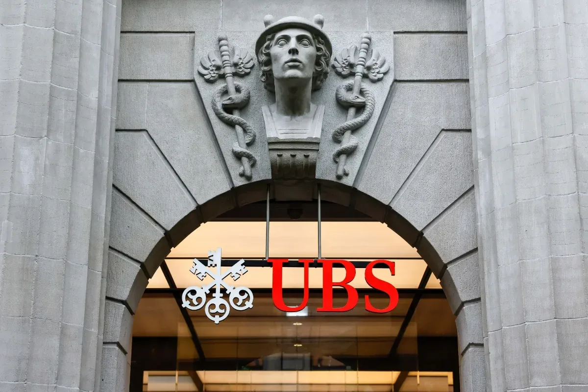 Trump Administration Urged to Investigate UBS Over Nazi-Linked Accounts