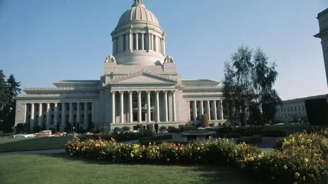 La Cámara de Representantes de Washington aprueba recorte de 100 millones de dólares en subsidios de cuidado infantil para familias trabajadoras