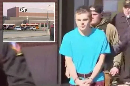 Học sinh lớp 12 tại Pennsylvania đối mặt hơn 300 cáo buộc trọng tội trong vụ tống tiền tình dục