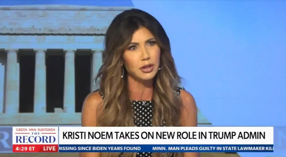 Kristi Noem Gây Chú Ý Sau Khi Nhầm Lẫn Địa Lý Trong Cuộc Phỏng Vấn Về Vai Trò Mới