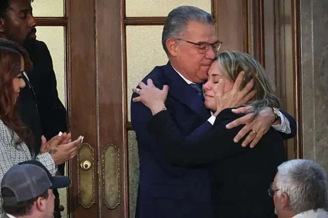 President Trump Introduces Emotional Reunion Between Former Venezuelan Political Prisoner and Granddaughter at 2026 State of the Union Address
