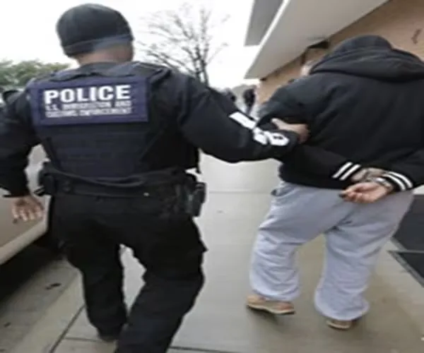 Trump Điều ICE Tới Sân Bay Mỹ Giữa Khủng Hoảng TSA – Hành Khách Có Thể Đối Mặt Thay Đổi Lớn