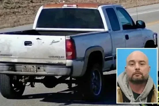 Emergency Manhunt After Missouri Deputy Killed; Suspect's Vehicle Heads Toward Arkansas Border
