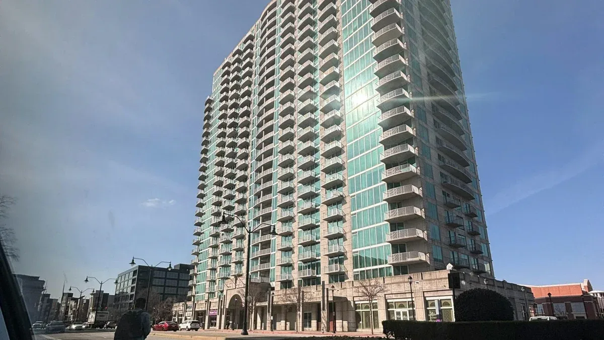 Twelve Midtown Hotel tại Atlantic Station bị di tản khẩn cấp vì sự cố nước không đạt chuẩn