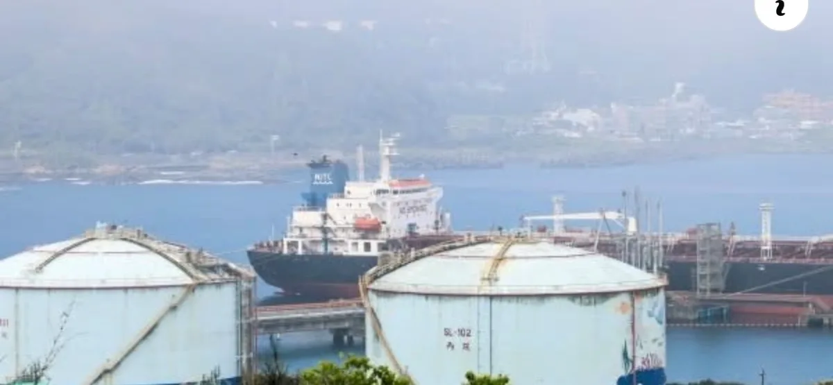 Việt Nam Có Thể Cạn Dầu Trong 3 Tuần? Cảnh Báo Gây Chú Ý Giữa Khủng Hoảng Hormuz